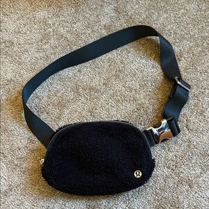 lululemon Black Fleece Belt Bag